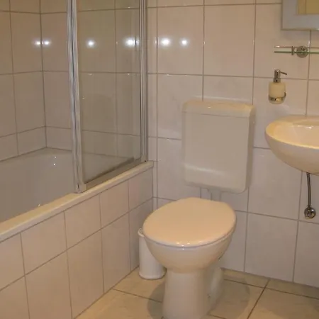 Ludwigshof 2*